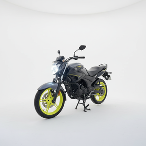 Yamaha Sky Blade 250cc - una Motocicleta Excelente en Ahorro de Combustible, Perfecta para Principiantes y para el Desplazamiento Diario - Product Image 1