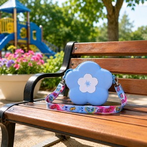 Flower Silicone Crossbody Bag <b>Cute</b> Floral Shoulder <b>Purse</b> Kids Soft Coin Pouch Waterproof Mini Zipper Detachable Strap Adjustable - Product Image 5