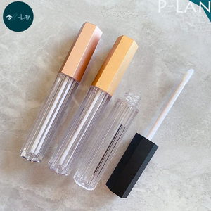 Wholesale 4ml <b>Clear</b> Square Cosmetic Lip <b>Container</b> Private Label Mini Empty Lip Gloss Tube with Rose Gold Lid and Screen Printing - Product Image 5