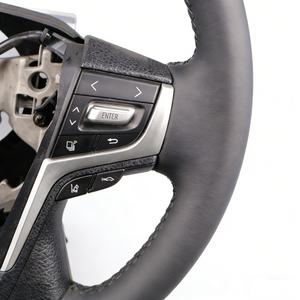 Volante de Cuero Completo para Toyota Land Cruiser LC300 Hilux <span class=keywords><strong>Vigo</strong></span> N70 Tundra Allion - Product Image 6