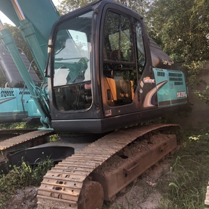 รถขุดมือสอง Kobelco SK200 20 ตัน ประสิทธิภาพดี รถขุดไฮดรอลิกแบบตีนตะขาบ SK115 มีสินค้าในสต็อก พร้อมจัดส่งทั่วโลก - Product Image 1