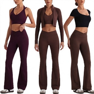 Ensemble de yoga pour femmes avec logo personnalisé, pantalon évasé taille haute, soutien-gorge de sport, veste, vêtements de sport - Product Image 3