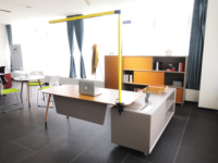 Vente en gros Kaln Series Luxury Modern Convertible Executive Office Set de bureau Bureau de patron en forme de L pour les postes de travail