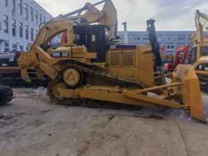 รถดันดิน CAT D8R มือสองสมรรถนะสูง เครื่องจักรก่อสร้างมือสอง รถดันดินแคตเตอร์พิลลาร์สำหรับขาย - Product Image 1