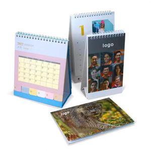 ปฏิทินตั้งโต๊ะแบบพกพาพิมพ์ลายสกรีนผ้าไหมตามสั่ง OEM ปฏิทินติดผนังพร้อมโลโก้ของขวัญส่งเสริมการขาย ทำจากกระดาษแข็งและกระดาษ - Product Image 3