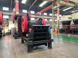 Frantoio a Mascelle Tipo Europeo Serie CJ Hongxing 430-1145t/h Frantoio a Mascelle Tipo Europeo CJ160 per Cave di Pietra - Product Image 4