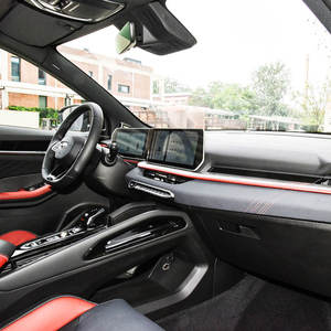 Geely Binyue en Stock, haute qualité 1.5T DCT 5 portes 5 sièges, pas cher, conduite à gauche, meilleures ventes, voitures Geely SUV d'occasion - Product Image 6