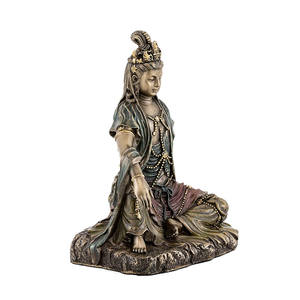 Acqua e la Luna Quan Yin Statua Dea della Misericordia e Compassione Scultura - Product Image 2