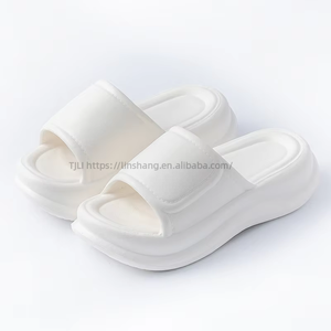 Summer Fashion Thick Ladies Designer <b>Slippers</b> Indoor Comfortable Ladies <b>Slippers</b> Anti-slip Soft Beach Ladies <b>Slippers</b> - Product Image 6