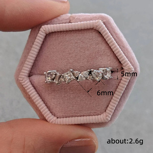 Anello Geometrico Irregolare per Donne, Anello Minimalista Quadrilatero alla Moda, Accessorio Quotidiano - Product Image 5