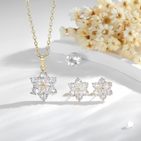 Joyería de Moda Popular, Juego de Joyería de Latón con Baño de Oro de 14k y Circonita 3A, Diseño de Copo de Nieve, Collar y Aretes, Juego de Dos Piezas, Venta al por Mayor