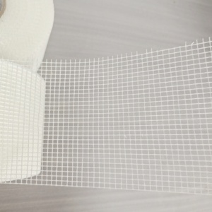 La Chine fournit une bande de maille de mur de fibre de verre de <span class=keywords><strong>toiture</strong></span> de cloison sèche de bonne qualité pour la <span class=keywords><strong>réparation</strong></span> de bâtiment en vente - Product Image 6