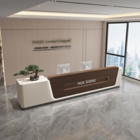 Comptoir d'accueil minimaliste moderne en MDF écologique et durable pour hall d'hôtel et bureau d'entreprise