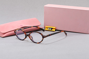 Con logotipo personalizado para mujer, gafas de sol redondas con correa personalizada para hombre, gafas de sol de alta gama para damas. - Product Image 5