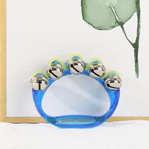 Campanilla de plástico, instrumento musical para niños de 2 a 4 años, juguete unisex de color rojo - Product Image 3