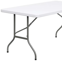 Vente chaude Portable En Plastique Blanc 5ft Rectangle Table Pliante pour Intérieur Extérieur Événements