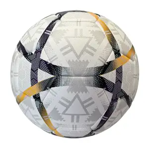 Welstar सबसे अच्छा उच्च गुणवत्ता कस्टम लोगो टिकाऊ आउटडोर पु/पीवीसी फुटबॉल की गेंद चमड़े प्रशिक्षण आधिकारिक मैच आकार 5 फुटबॉल