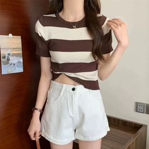 T-<span class=keywords><strong>shirt</strong></span> d'été rayé à manches courtes pour <span class=keywords><strong>femme</strong></span>, haut ajusté à carreaux colorés, pull tricoté à <span class=keywords><strong>col</strong></span> <span class=keywords><strong>rond</strong></span> style Hot Girl - Haut court polyvalent - Product Image 5