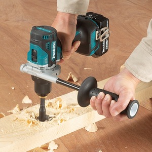Perceuse à percussion sans fil Makita 18V avec batterie au lithium et poignée pistolet - Product Image 2