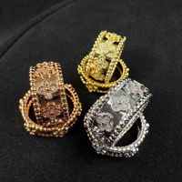 Maßgefertigter 18K Vergoldeter Breiter Hohler Kleiner Blumenring Glänzender Zirkon Strukturierter Verstellbarer Ring Damen Luxus Eleganter Schmuck