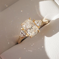 Bague de fiançailles en or massif 10K/14K/18K avec diamant de laboratoire radiant demi-lune trois pierres de 2 carats, certifié IGI CVD/HPHT, personnalisable