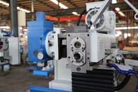 X8140 Manuelle Universal-Werkzeugfräsmaschine CNC Universal-Werkzeugfräsmaschine Einfacher Wechsel zwischen Vertikal- und Horizontalfräsen