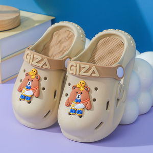 Sabots de Plage Beige pour Enfants avec Breloques Ours de Dessin Animé, Bride Réglable, pour Garçons et Filles, Vente en Gros - Product Image 2