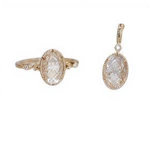 Bague pour femme en cuivre, imitation cristal blanc naturel de haute qualité, style luxueux et raffiné, motif de rose, collection Printemps Exquis - Product Image 1