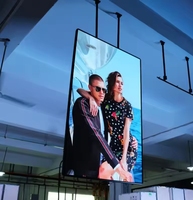 Panneau LED Écran Poster Écrans numériques P2.5 P3 Panneau vidéo LED Totem Affichage LED Tableaux électroniques de football