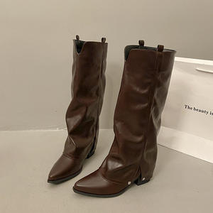 Bottes mi-hautes pour femmes européennes et américaines, automne-hiver, nouveau talon épais, bout pointu, grande cylindrée, bottes tubulaires - Product Image 3