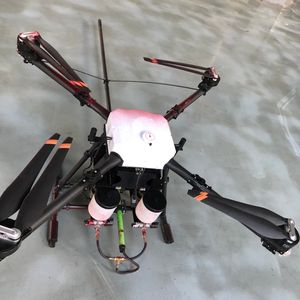 Drone <span class=keywords><strong>de</strong></span> <span class=keywords><strong>nettoyage</strong></span> pour le <span class=keywords><strong>nettoyage</strong></span> des fenêtres, la peinture, les façades hautes, les fenêtres <span class=keywords><strong>de</strong></span> <span class=keywords><strong>maison</strong></span> avec <span class=keywords><strong>nettoyage</strong></span> <span class=keywords><strong>de</strong></span> panneaux solaires - Product Image 4