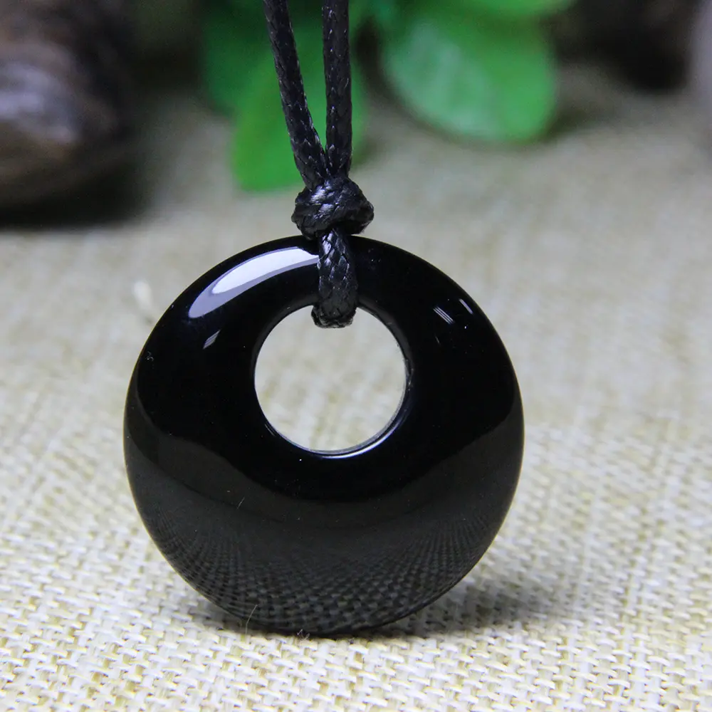 Sabar trendi Onyx hitam alami dan batu kristal donat kualitas tinggi grosir untuk keberuntungan dan perlindungan barang hadiah uniseks