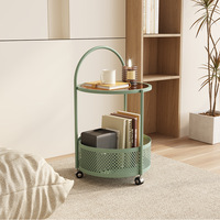 Table Basse Mobile de Luxe Nordique Moderne et Durable avec Chariot en Acier et Plateau en Verre à Bordure Effet Roche pour Salon, Balcon, Chambre
