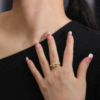 Offre Spéciale Bijoux de mode de luxe Bague double en zircon plaqué or 18 carats pour femme