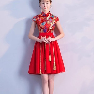 <span class=keywords><strong>Abito</strong></span> rosso <span class=keywords><strong>da</strong></span> donna per brindisi, <span class=keywords><strong>corto</strong></span>, stile cinese, per <span class=keywords><strong>cerimonia</strong></span> di fidanzamento, performance, taglia petite - Product Image 5