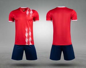 ชุดฟุตบอลชายแบบกำหนดเองสำหรับฟุตบอลโลก 2026 เสื้อแข่งระบายอากาศ กางเกงขาสั้น ชุดยูนิฟอร์มสโมสร ราคาโรงงาน ขายส่ง ดรอปชิปปิ้ง - Product Image 5