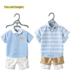 מתלה רב-שכבתי לחיסכון במקום לילדים בסיטונאות |   מתלה בגדים דו-קומתי ישירות מהמפעל לבוטיקים של בגדי ילדים - Product Image 4