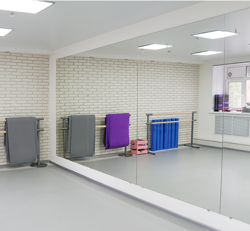 Best Selling Gymnasium Mirrors Lightweight Shatterproof LED-Lit