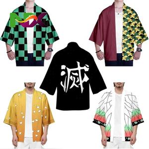 45 Estilos <span class=keywords><strong>de</strong></span> <span class=keywords><strong>Camisas</strong></span> Haori Japonesas <span class=keywords><strong>de</strong></span> Demon Slayer <span class=keywords><strong>Kimetsu</strong></span> <span class=keywords><strong>No</strong></span> <span class=keywords><strong>Yaiba</strong></span> Kamado, Kimono, Capa, Accesorio <span class=keywords><strong>de</strong></span> Cómic, Disfraces <span class=keywords><strong>de</strong></span> Anime, Camiseta para Hombre - Product Image 1