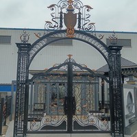 Grilles et moustiquaires en fer de style européen, filets anti-effraction à ouverture verticale, mains courantes d'escalier rotatives, garde-corps courbes, clôtures