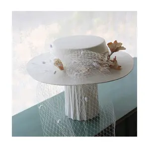 패션 디자인 화이트 교회 모자 티 파티 연회 공식 꽃 탑 모자 신부 프랑스 웨딩 모자