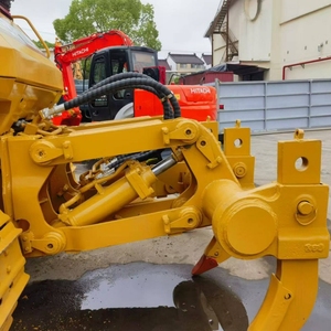 Bulldozer sur chenilles Caterpillar CAT D6G d'occasion, original, avec ripper, en bon état de fonctionnement, à vendre - Product Image 6