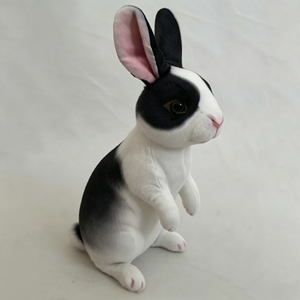 Peluche lapin personnalisée en position debout, avec oreilles intérieures roses, jouet en peluche réaliste lapin néerlandais noir et blanc - Product Image 1