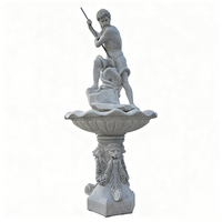 Sculpture de Dieu de la Mer en Pierre Naturelle sur Mesure pour Aménagement Paysager Extérieur sur le Thème de la Mythologie Européenne