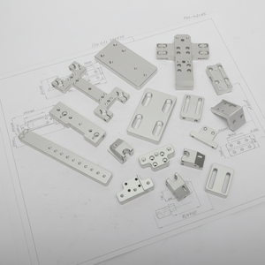 高精度<span class=keywords><strong>CNC</strong></span>機械加工部品、カスタムステンレス鋼アルミニウム金属部品、工業機器用ドリル加工部品 - Product Image 1