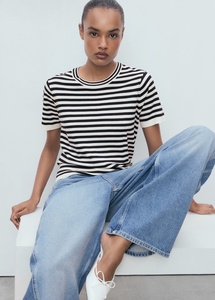 T-shirt classique à rayures bretonnes pour <span class=keywords><strong>femme</strong></span> 2026 – Personnalisé en lin et coton, manches courtes, col rond, tricoté - Product Image 2