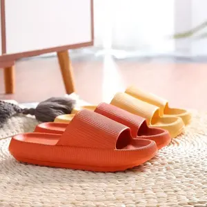 Zapatillas de casa cómodas para hombre y mujer, pantuflas antideslizantes de plástico para el baño