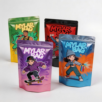Sacs refermables personnalisés en Mylar de 3,5 g, pochettes autoportantes holographiques réfléchissantes, emballages anti-odeurs avec logo