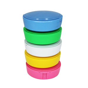 Étui portable miniature pour aligneurs dentaires avec miroir, boîte de rangement pour prothèses dentaires avec couvercle, boîte de rangement pour appareils orthodontiques. - Product Image 1