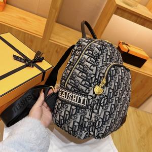 Luxurious Fashionable Large-Capacity Casual <strong>Backpack</strong> Zipper Closure Made of Canvas Polyester Lining Portable for School Travel - Product Image 5
